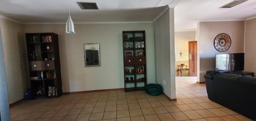 4 Bedroom Property for Sale in Flora Park Northern Cape